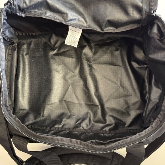 DAKINE PACKABLE EQ Duffel 35L Black Travel Gym CarryOn Shoulder Bag New W/TAGS - Picture 15 of 16